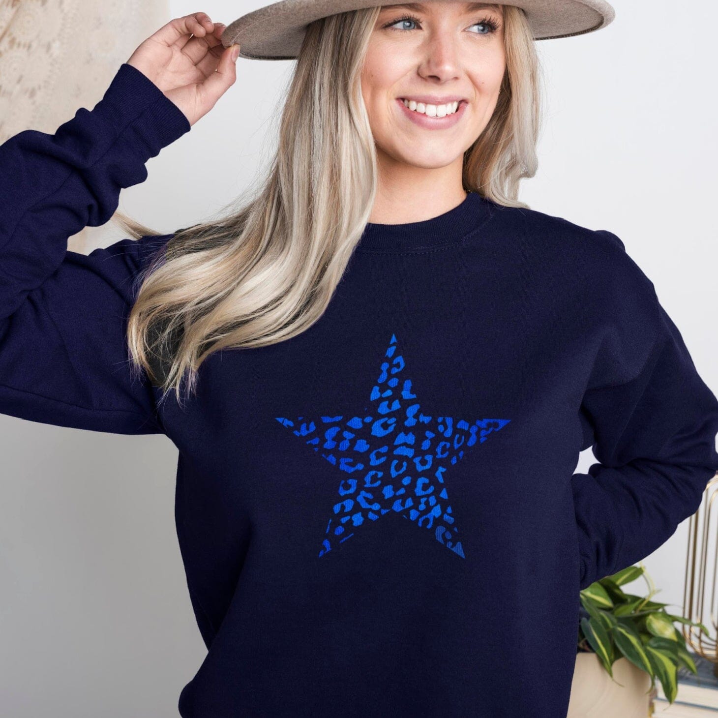MEDIUM Metallic Blue Leopard Star Navy Sweatshirt SAMPLE